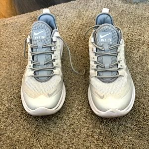 Nike Air max grey. Sizes 9